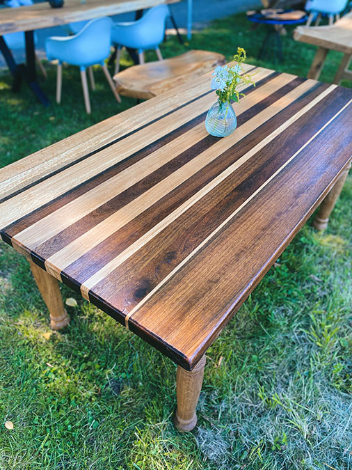 Schreibtisch aus Eichen- und Tropenholz